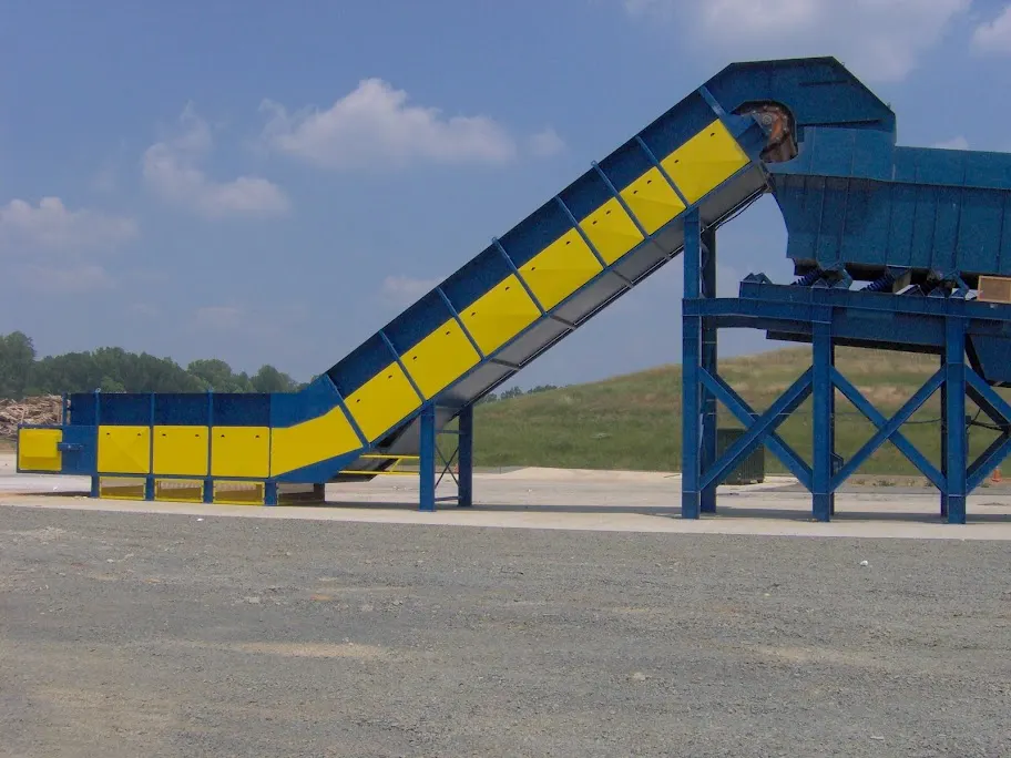 Heavy-Duty Apron Conveyor